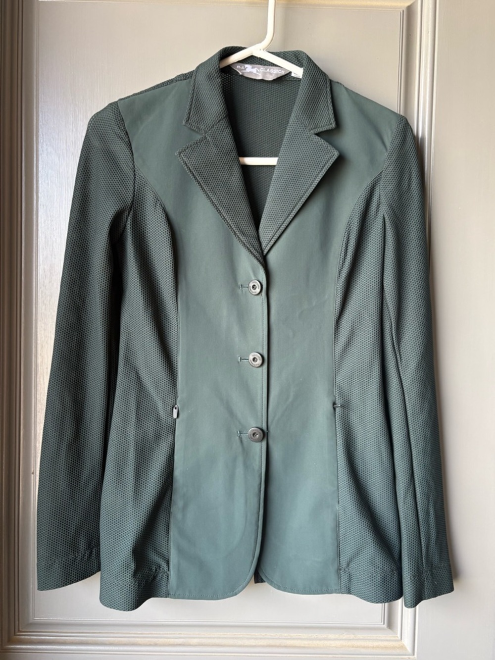 RJ Classics Harmony Mesh show coat 0L